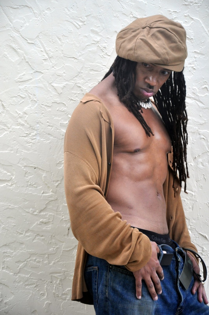 Male model photo shoot of Aljonix by Absolutpics Photography in Banyon Park - Miami, FL