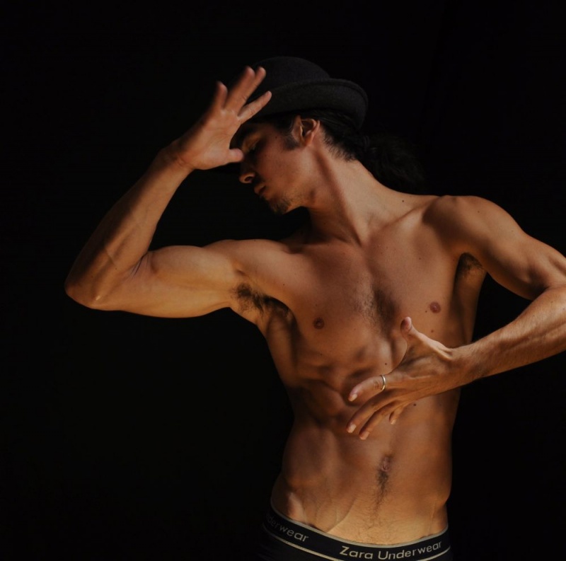 Male model photo shoot of juan luis gonzalez in gdl estudio del aire