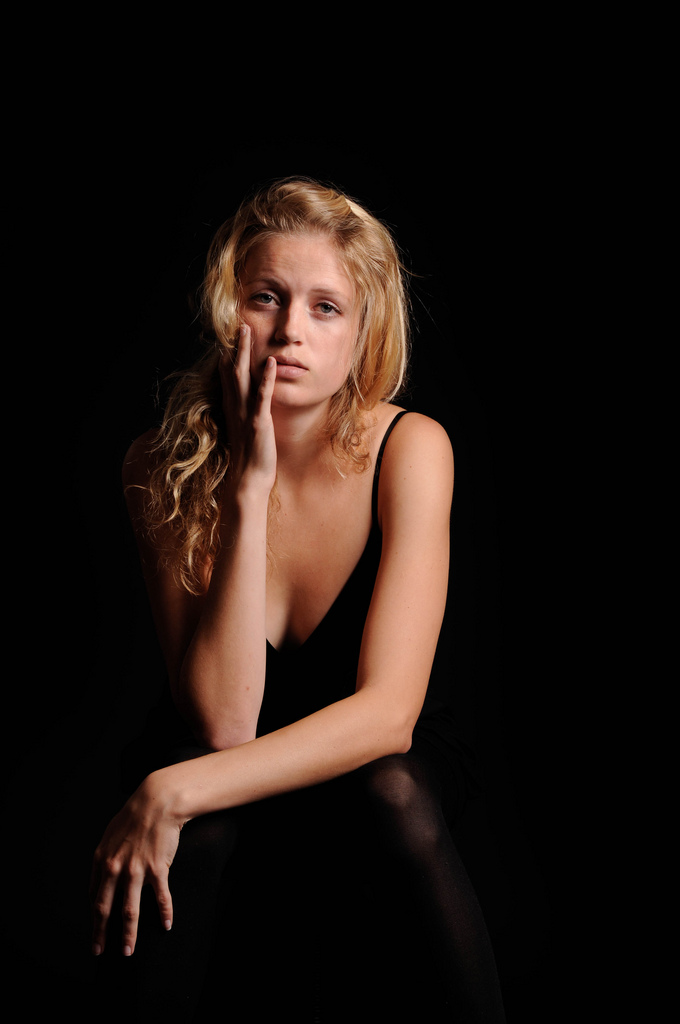 Female model photo shoot of Andreia Claro