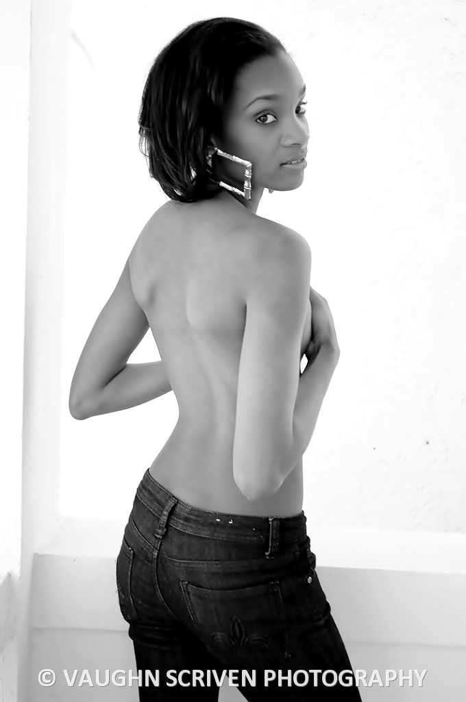 Female model photo shoot of Ezrica Hudson by Vaughn Scriven
