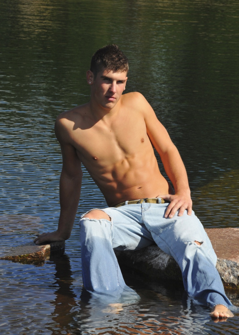 Male model photo shoot of Logan Samz by Frank Gutbrod in Redgranite,WI