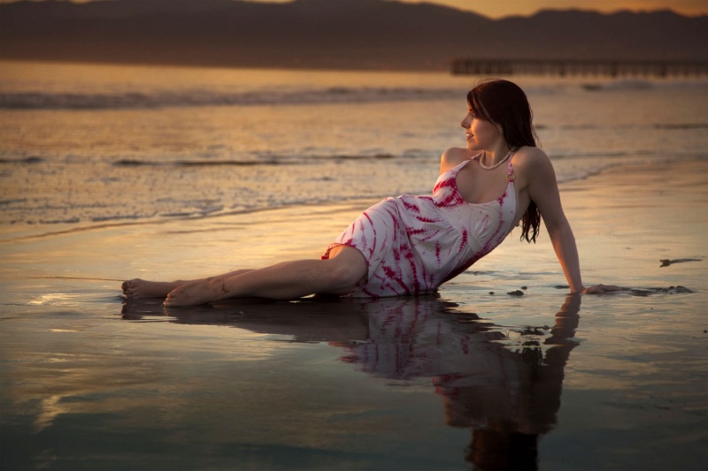 Female model photo shoot of Jacqui Johnson in Marina del Rey, CA