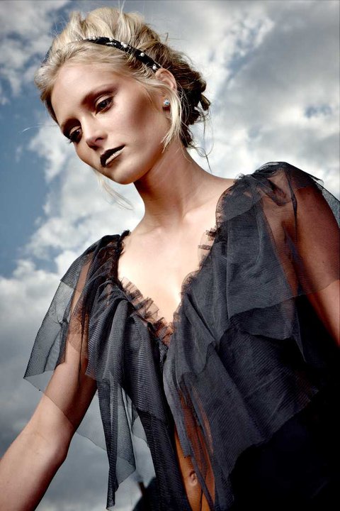 Female model photo shoot of Aimee Hardwicke