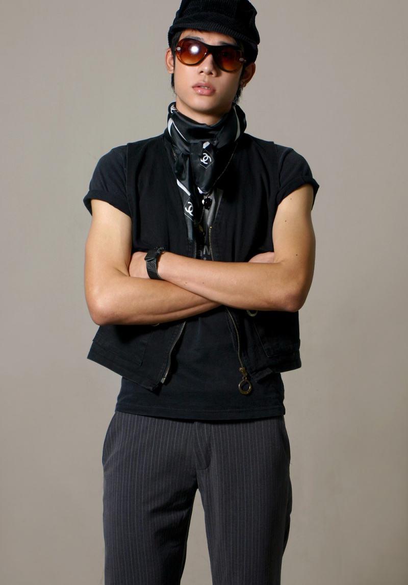 Male model photo shoot of pirmpong in studio