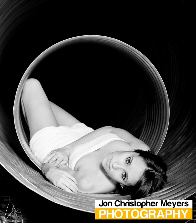 Female model photo shoot of Travel Size by Jon Meyers