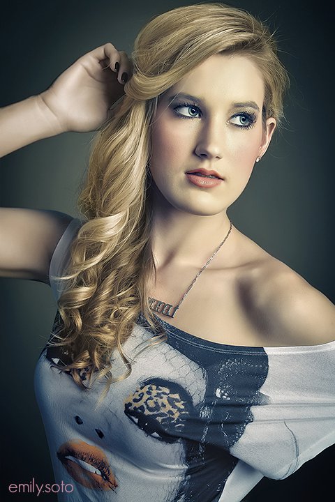 Female model photo shoot of Andrea Barrantes