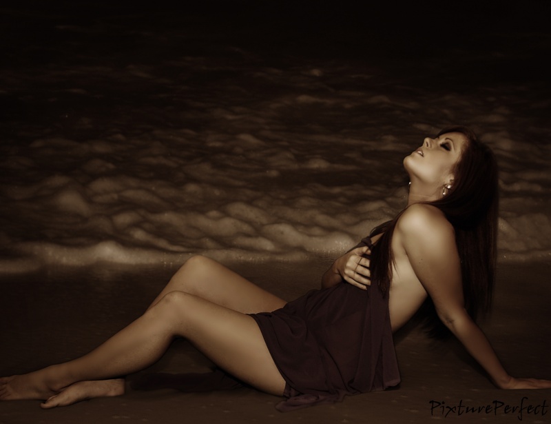 Female model photo shoot of Brittney Groves by PixturePerfect