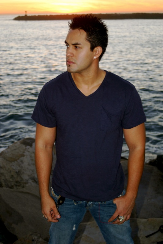 Male model photo shoot of Charles Contreras