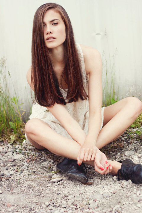 Female model photo shoot of igulinska