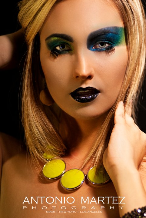 Female model photo shoot of Heather Allsup