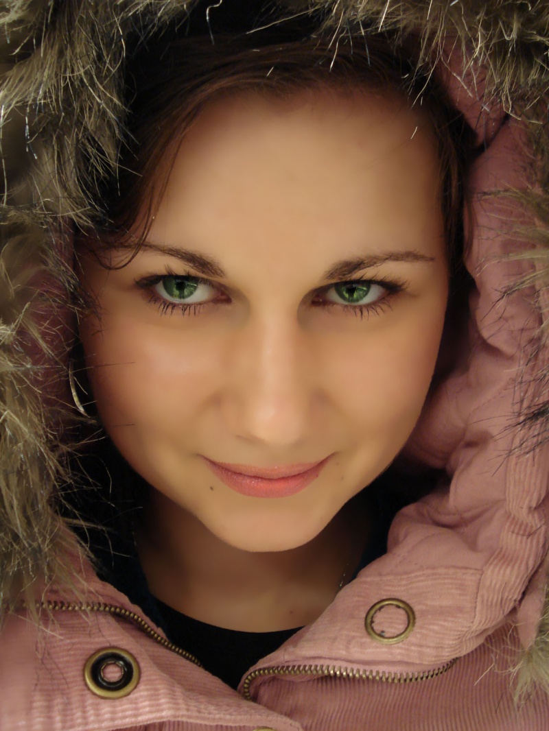 Female model photo shoot of Stanjelik