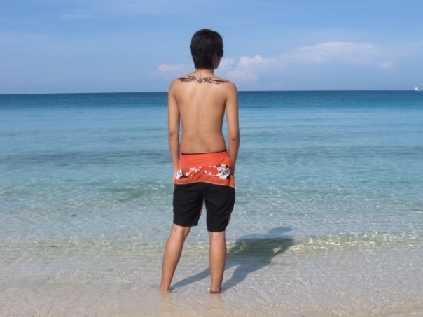 Male model photo shoot of Andrie James Lim in Boracay