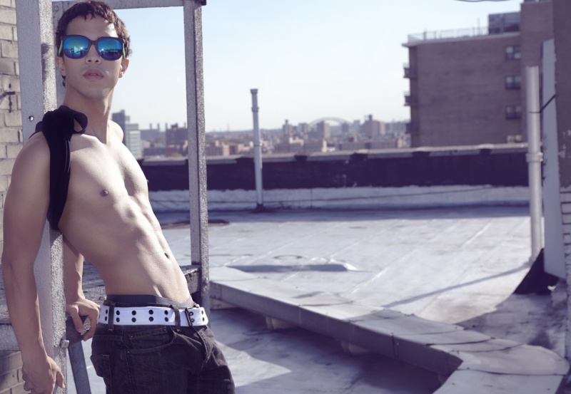Male model photo shoot of Gabe Ortiz in Bronx NY