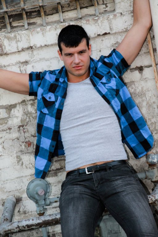 Male model photo shoot of Chris Tyler Link by RoxxiStudios