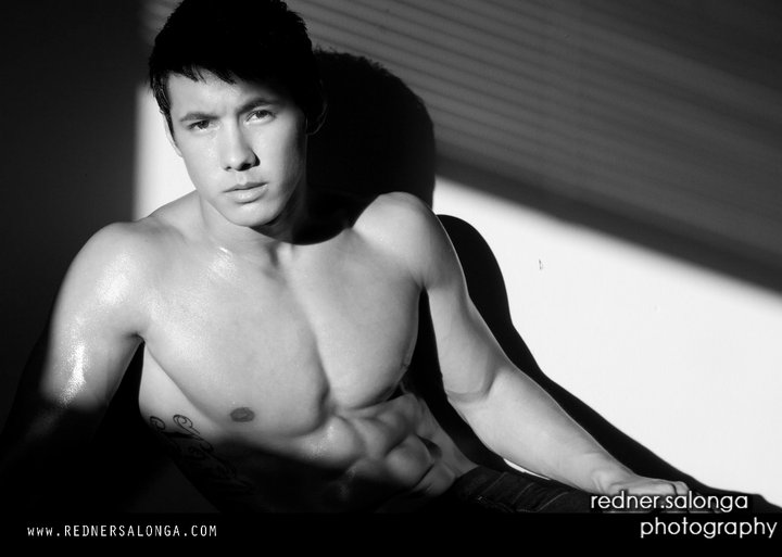 Male model photo shoot of Redner Salonga