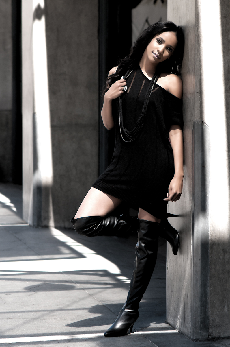 Female model photo shoot of lauren weatherspoon