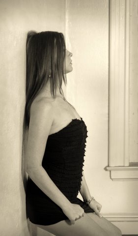 Female model photo shoot of AshleyRobin by kittyhawk studio