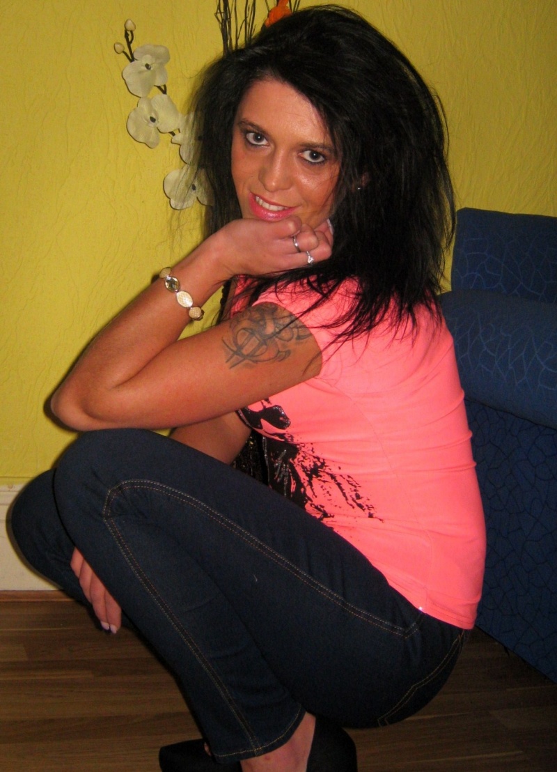 Female model photo shoot of kasiax