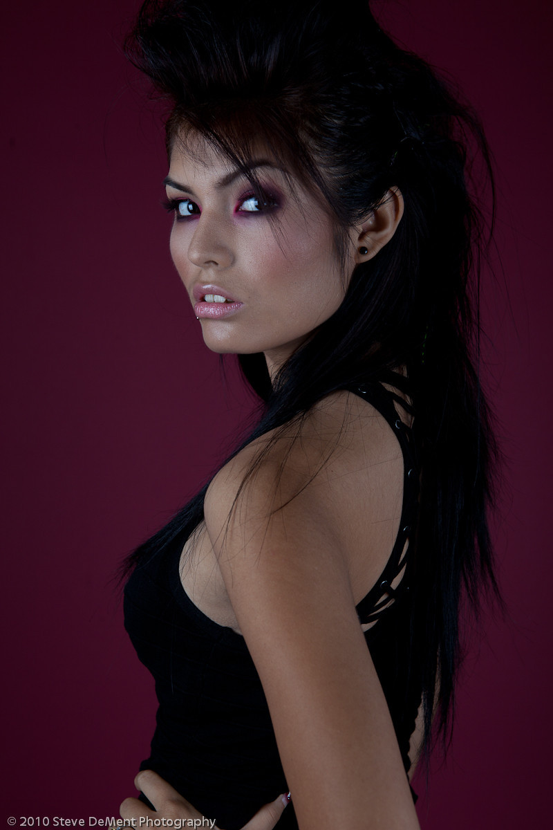 Female model photo shoot of Dawn Marie C by Steve DeMent