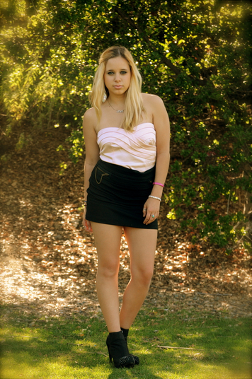 Female model photo shoot of Brooke Ashley Scher