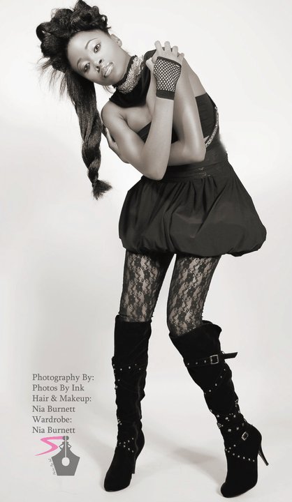 Female model photo shoot of Yolanda Jones