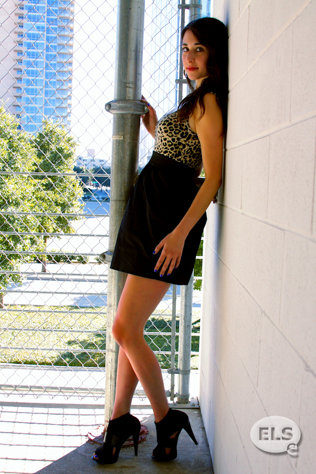 Female model photo shoot of MsLadyGinger by ELSe Photography in Dallas Tx