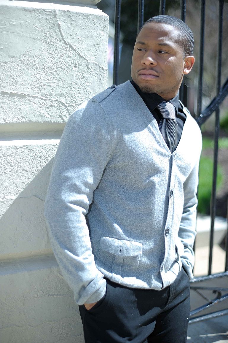 Male model photo shoot of Darnell L James