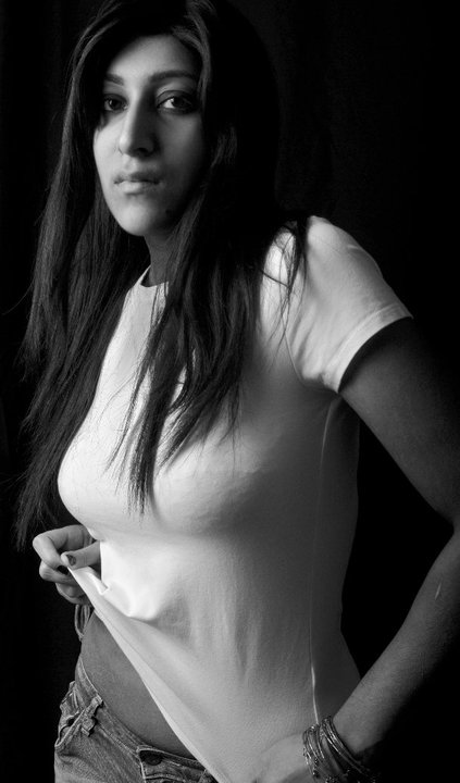 Female model photo shoot of Maria Hussaini by Rommel Del Rosario
