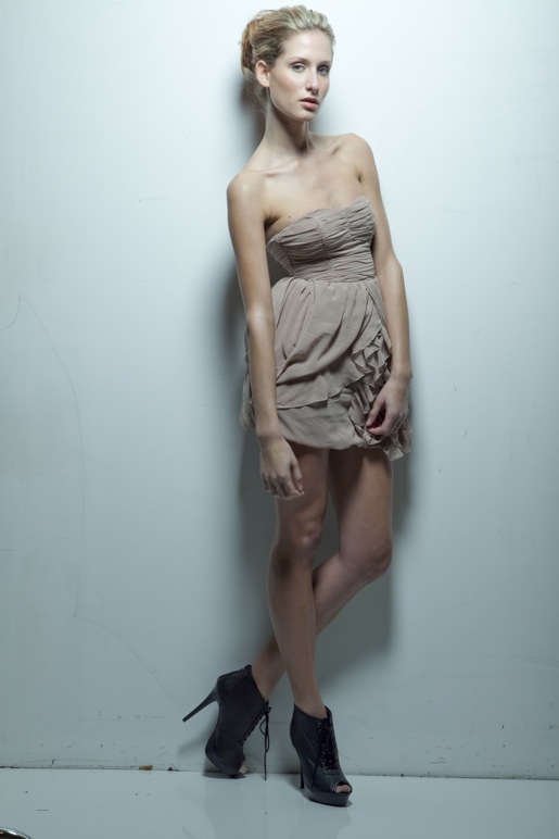 Female model photo shoot of Shawna Katell