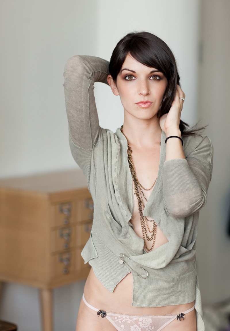 Female model photo shoot of SEEVON