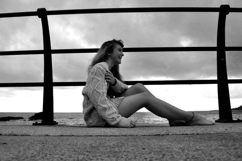 Female model photo shoot of Rosie Meitiner in Looe Beach