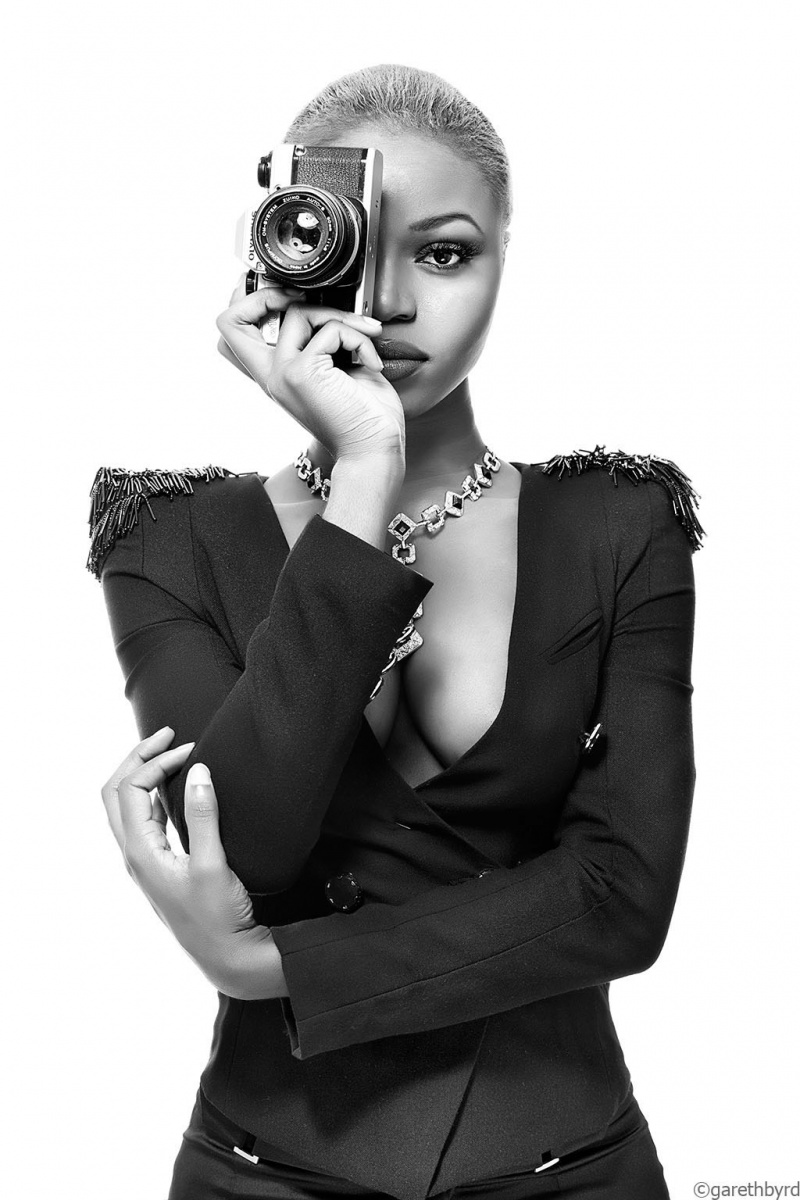 Female model photo shoot of Romy Naomi E by Gareth Byrd