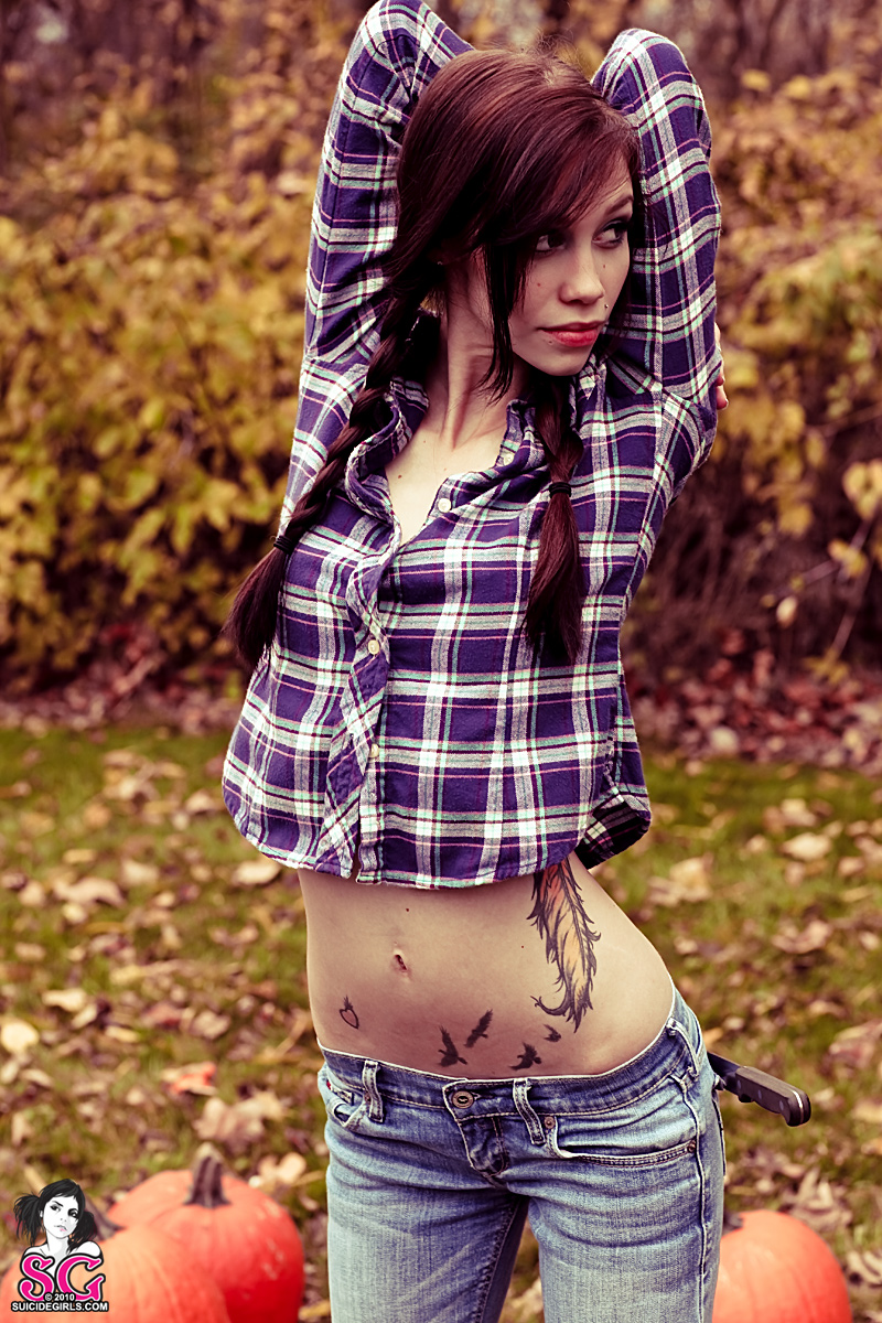 Female model photo shoot of Asbury Suicide by Alissa Brunelli