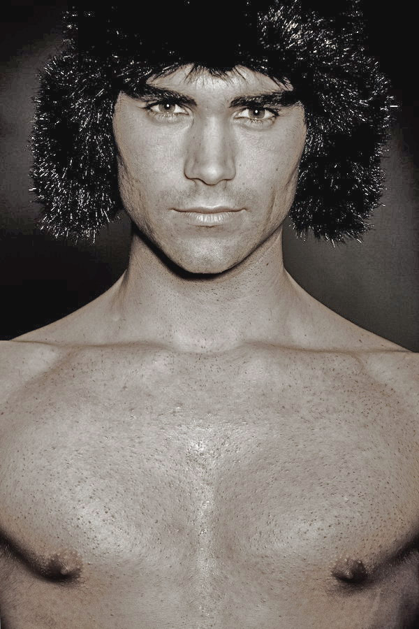 Male model photo shoot of Giordano Pellegri