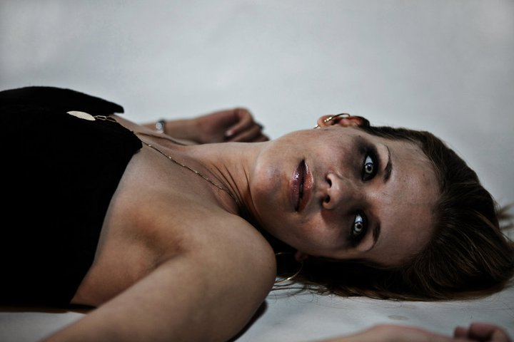 Female model photo shoot of Elissa Ihlenfeld