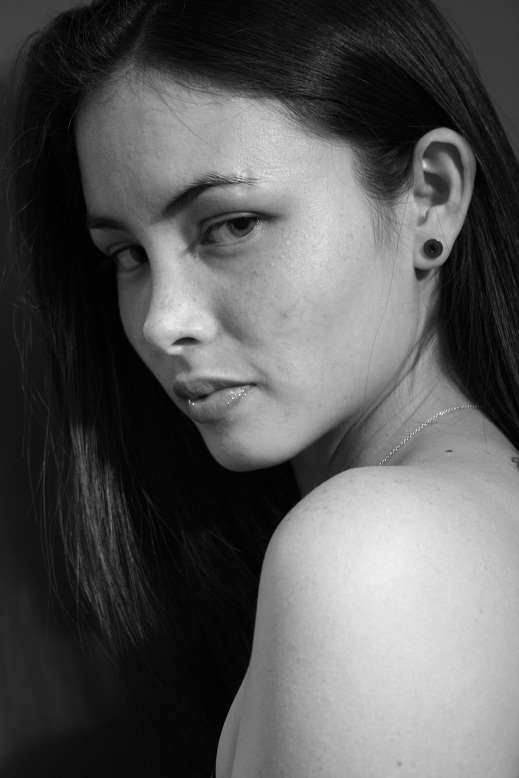 Female model photo shoot of Tasha Ryan