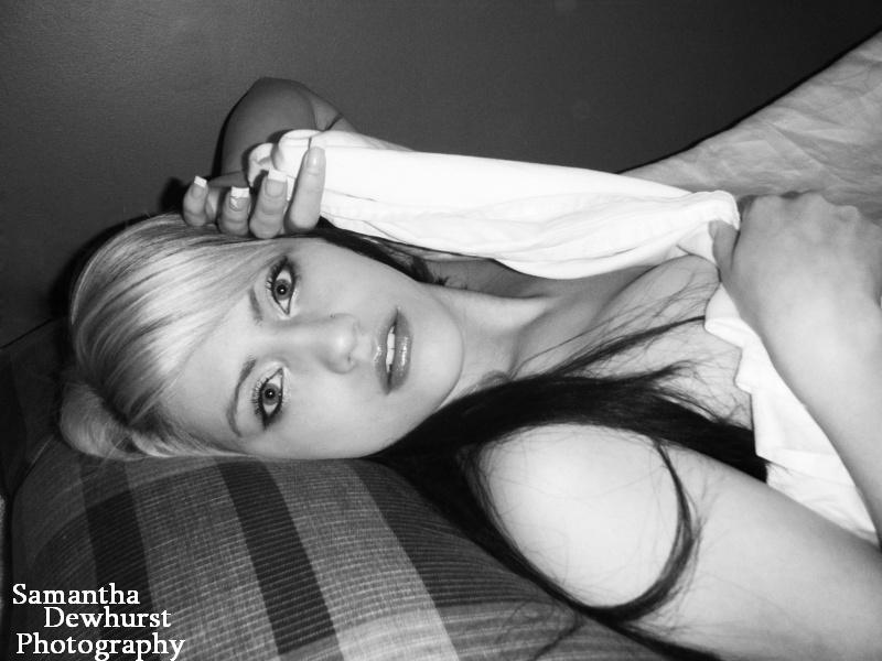 Female model photo shoot of Samantha Dewhurst