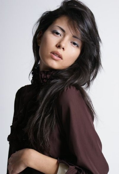 Female model photo shoot of miss ivy