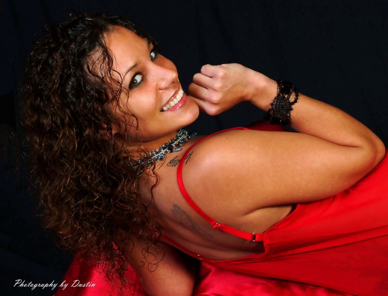 Female model photo shoot of Ur_Sunshine by Photography by Dustin in Peoria Il