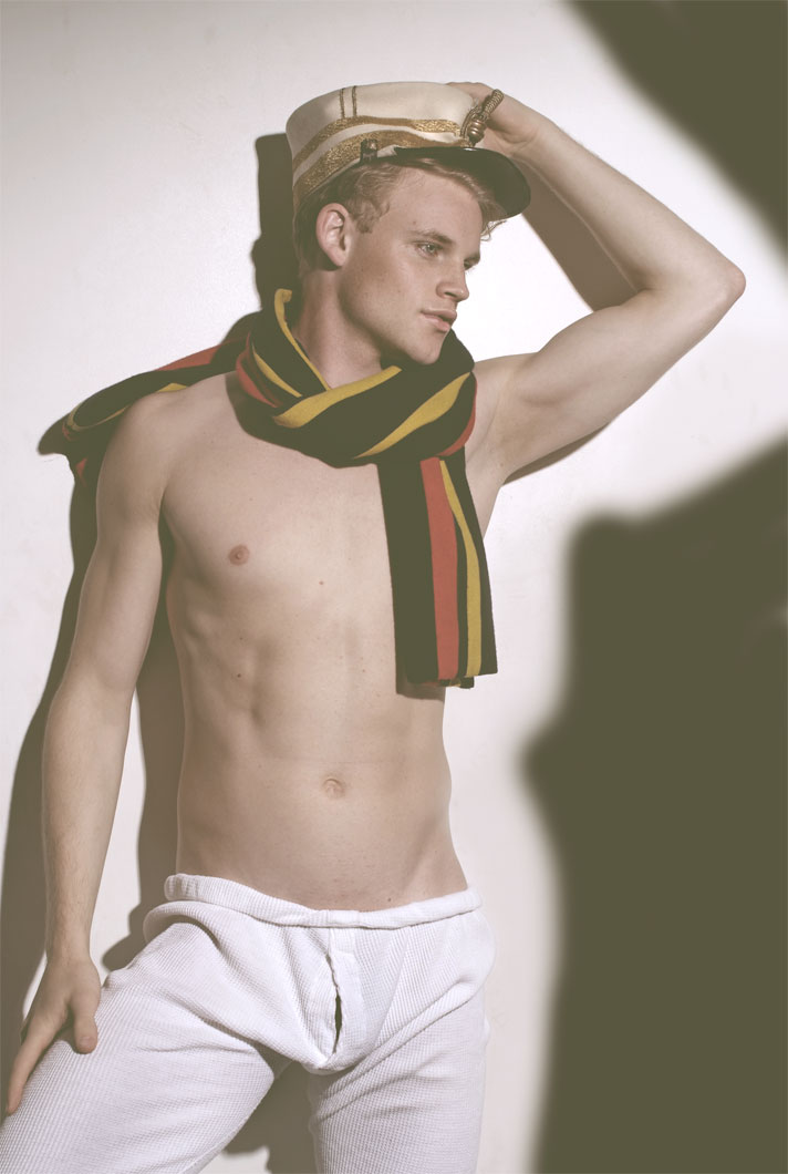 Male model photo shoot of Johan Thomas in London