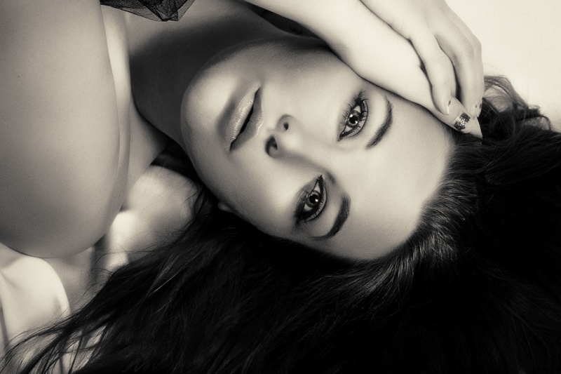 Female model photo shoot of _Tiffanie_ by Yvette fotographe`