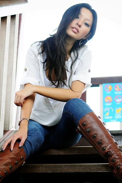 Female model photo shoot of Anna Gu by Jay C Studios