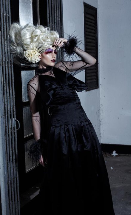 Male and Female model photo shoot of Julyen Zovik LaVerne and Dora Somogyi by ryan goh