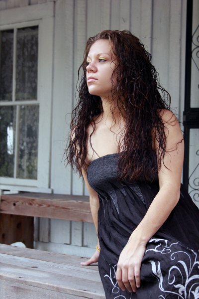 Female model photo shoot of Ashley Renney  by William Spear