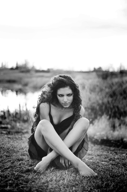 Female model photo shoot of Abaddona by Amanda Diaz Photography