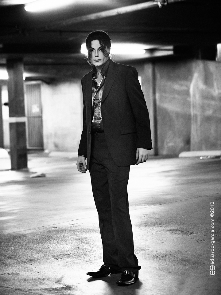 Male model photo shoot of Michael Kiss by eg