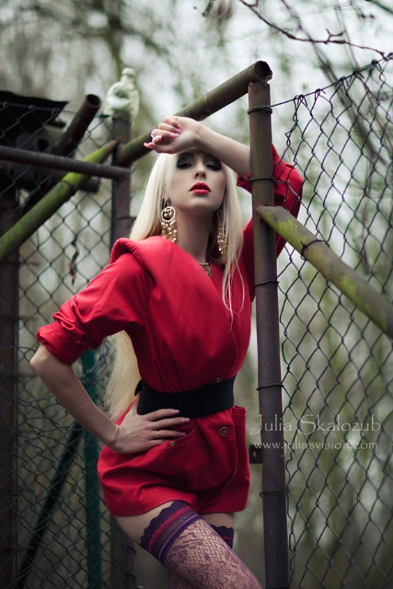 Female model photo shoot of Svetlana Zitkova
