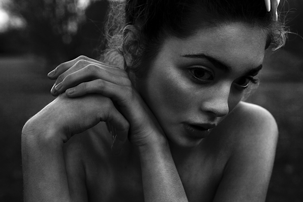 Female model photo shoot of Laura Dexter