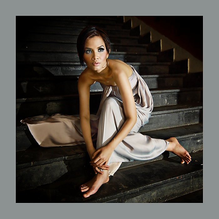 Female model photo shoot of Aisya Fadhila