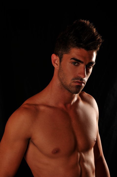 Male model photo shoot of Leo Antonelli